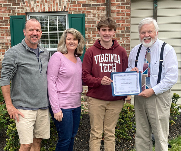 Virginia scholarship certificate presentation at the Pocomoke Branch.